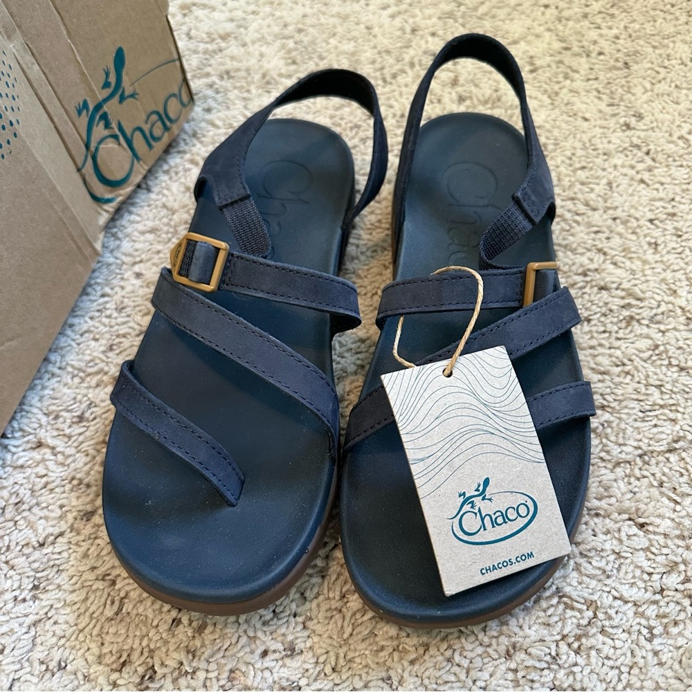 Chaco Navy Blue Lowdown Strappy Sandals BNWT